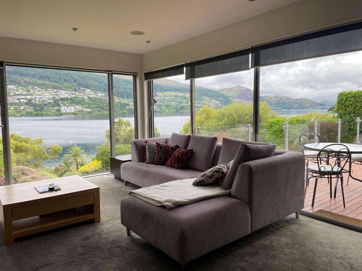 Peninsular Lakefront Queenstown Exterior photo